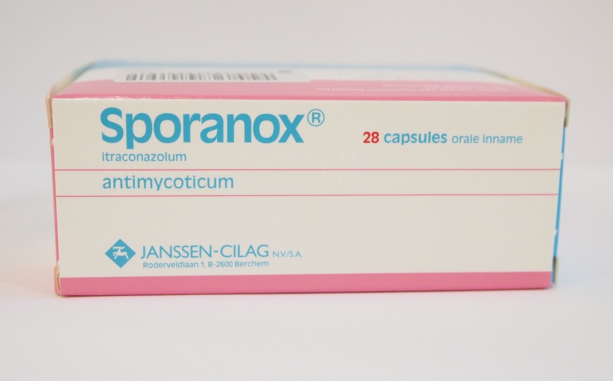 is sporanox an antibiotic